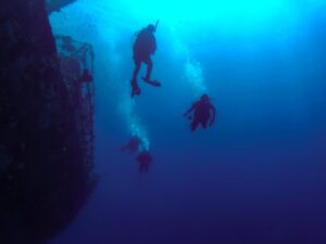 Historia de Aída pecio mar rojo